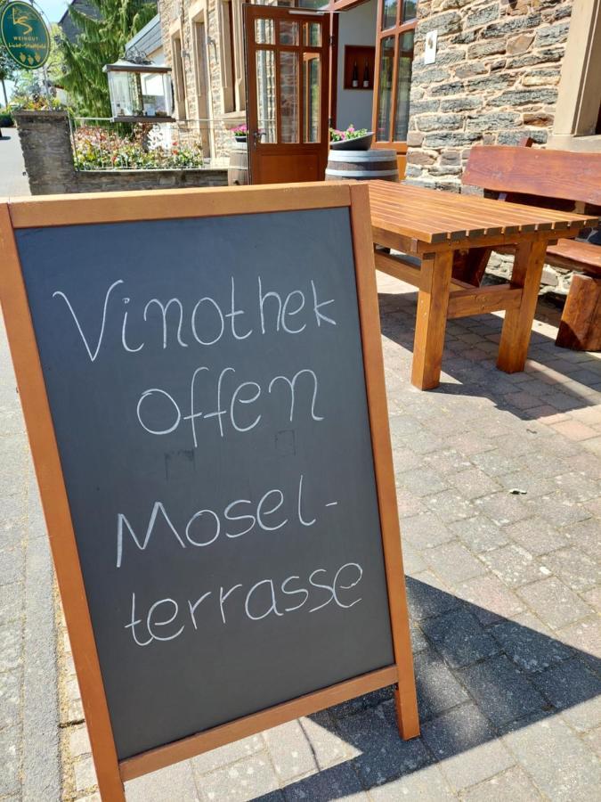 Weingut Licht-Stadtfeld Браунеберґ Екстер'єр фото